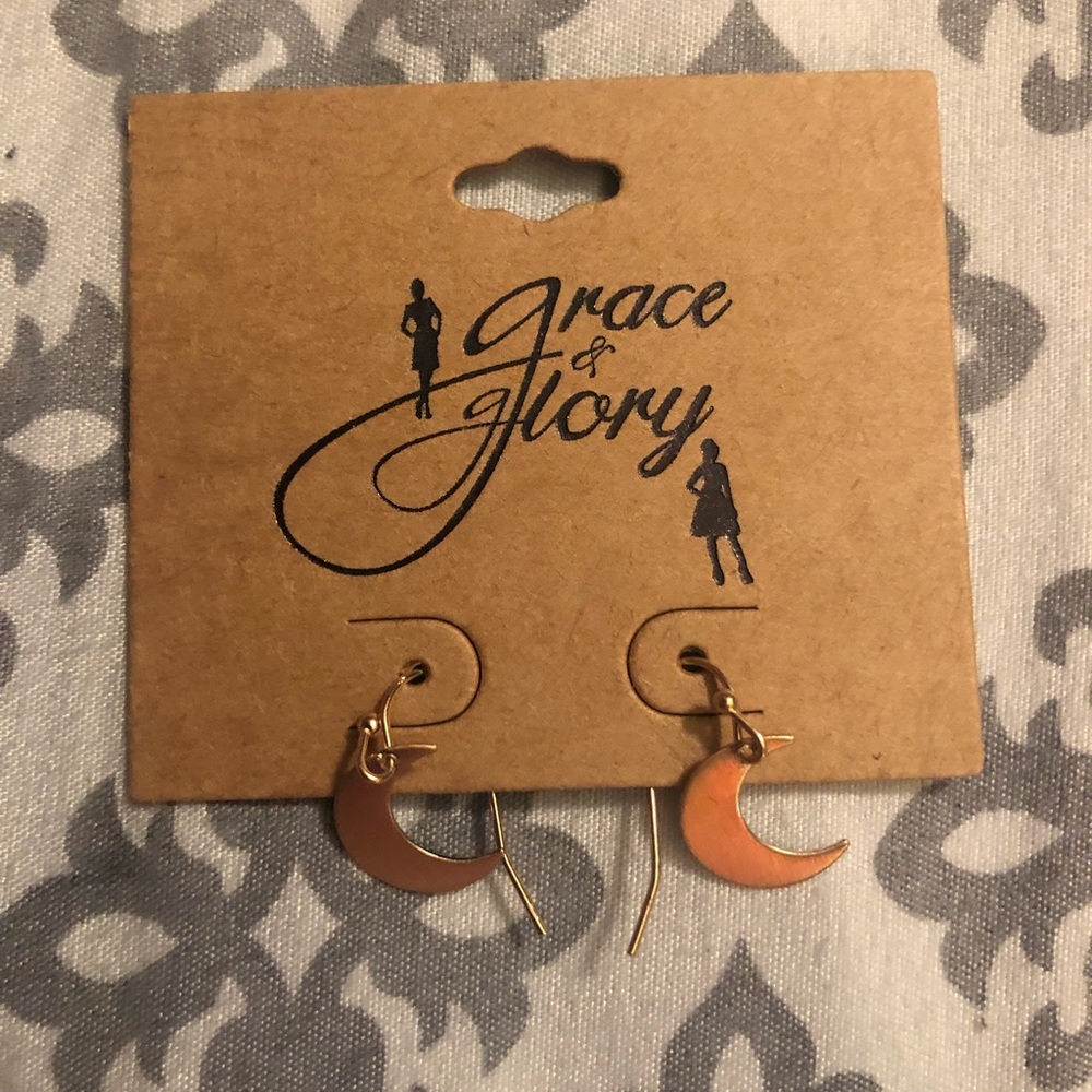 Moon earrings